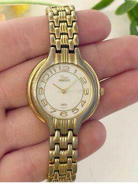 Classic Vintage Timex Indiglo Womens Gold-Tone Easy Reader Quartz Bracelet Watch